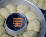 Foto langkah ke 4 dari resep Roti sobek isi tepung susu.