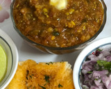 A picture of step 12 of Pav Bhaji.