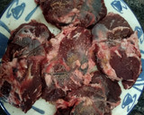 Foto del paso 1 de la receta: Galtas ó carrilleras de ternera con verduras