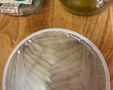 Foto del paso 1 de la receta: Tosta de boquerones en vinagre rápida