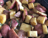 Foto del paso 4 de la receta: Filete de res al perejil con papas