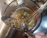 A picture of step 5 of Chili Oil.