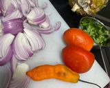 Foto del paso 4 de la receta: Sudado de cabrilla (pescado) peruano