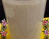 A picture of step 2 of Oats Banana Smoothie.