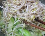 Hình bước làm 4 của món Mướp, giá xào tôm
