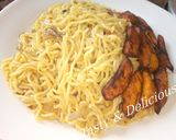 A picture of step 4 of Noddles and Fried Plantain.