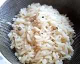 A picture of step 2 of My Lemon Peppered flavoured Rice with Egg Omelette😁.