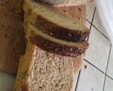 Teljes kiőrlésű magvas kenyér recept fázis 2 fotója
