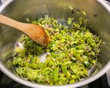 Une image de l'étape 11 de Soupe de légumes aux épices et bouillon de bœuf.
