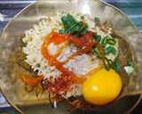 Foto langkah ke 2 dari resep Nasi goreng with omelet mie.