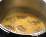 Foto del paso 4 de la receta: Carrilleras en salsa con puré de trufa negra