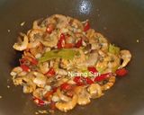Foto langkah ke 3 dari resep Tumis buncis udang putren.