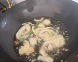 A picture of step 2 of Easy vegetable tempura 🥢🥬.