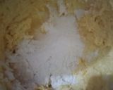 Foto langkah ke 3 dari resep Garlic Chesee Cookies.
