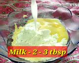 A picture of step 2 of Custard Milk Shake.