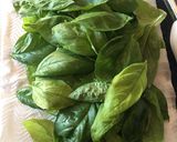 A picture of step 1 of Pesto Without Garlic.