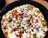 চিকেন মাখানি পিজ্জা (Chicken Makhani Pizza recipe in bengali) রেসিপি ধাপ - 12 ছবি