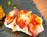 Foto del paso 3 de la receta: Sushi Ibérico: Nigiri de Pulpo a la gallega