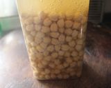 Foto del paso 1 de la receta Cocido de garbanzos con costillas de cerdo