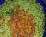 A picture of step 1 of Stir fry veggies macaroni.