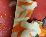 Foto del paso 5 de la receta: Ensalada de surimi y camarones
