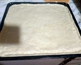 A picture of step 1 of Chicken tikka pizza.