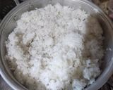 Foto langkah ke 2 dari resep Nasi Liwet Sederhana|Pakai Nasi Sisa Kemarin.