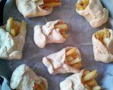 Foto del passaggio 16 della ricetta Panini a fagottini con patatine fritte wustel e formaggio Asiago
