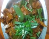 A picture of step 5 of Chinese style chilli chapathi.