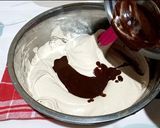 Foto langkah ke 4 dari resep Brownies 2 telur (Base Cake Ultah).