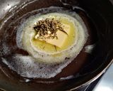 Foto del paso 3 de la receta: Papas a la mantequilla con estragón