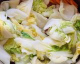 Hình bước làm 2 của món Kimchi cải thảo siêu tốc