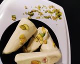 A picture of step 4 of Malai kulfi.