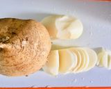 Hình bước làm 3 của món Bò bía lạp xưởng tươi