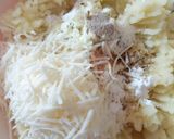Foto langkah ke 2 dari resep Potato Pompom.
