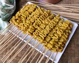 Foto langkah ke 4 dari resep Sate Usus Bumbu Kuning.