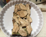 Foto del paso 3 de la receta: Berenjenas y Pechugas de Pollo con Bechamel de Champis