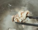 Foto langkah ke 1 dari resep Asam - Asam Tetelan Sapi dan Pepaya Muda.