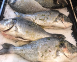 Foto del paso 2 de la receta: Dorada a la sal