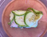 Foto del paso 10 de la receta: Rollo de calabacín y pollo