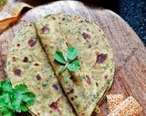 A picture of step 5 of Methi thepla.