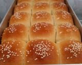 Foto langkah ke 4 dari resep Basic roti burger slider.