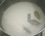 A picture of step 4 of Nolen gurer payes/Rice kheer with date jaggery.