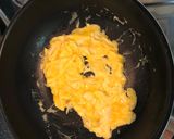 蝦仁炒蛋的食譜步驟2照片