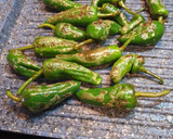 Foto del paso 2 de la receta: Pimientos de padrón