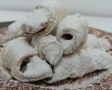 Pas rețetă Cornulețe fragede cu marmeladă de prune 2 fotografie