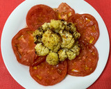 Foto del paso 3 de la receta: Ensalada de coliflor al horno con tomate