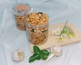 Foto langkah ke 8 dari resep Kacang Bawang Aroma Daun Jeruk.