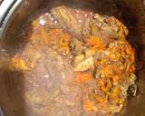 Slow cooker Kienyeji chicken stew#4weekschallenge. recipe step 5 photo