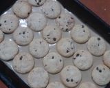 Foto del paso 4 de la receta: Brownie de chocolate con galletas de chocolate